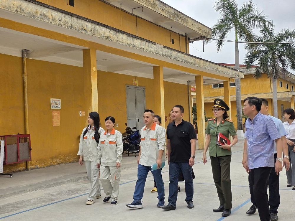 Phòng An ninh kinh tế: Chủ động bảo đảm an ninh, an toàn hàng dự trữ quốc gia dịp nghỉ lễ